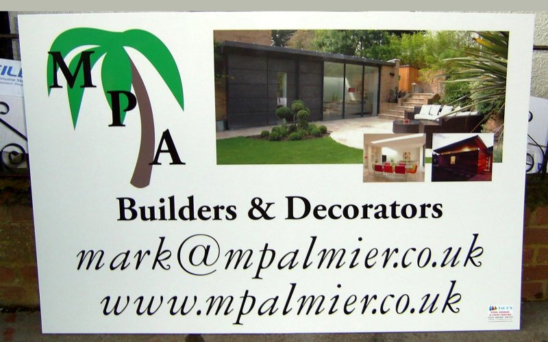 Shop signs and builders boards